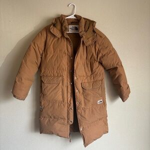 Women's Northface Down Puffer Jacket in Almond Butter